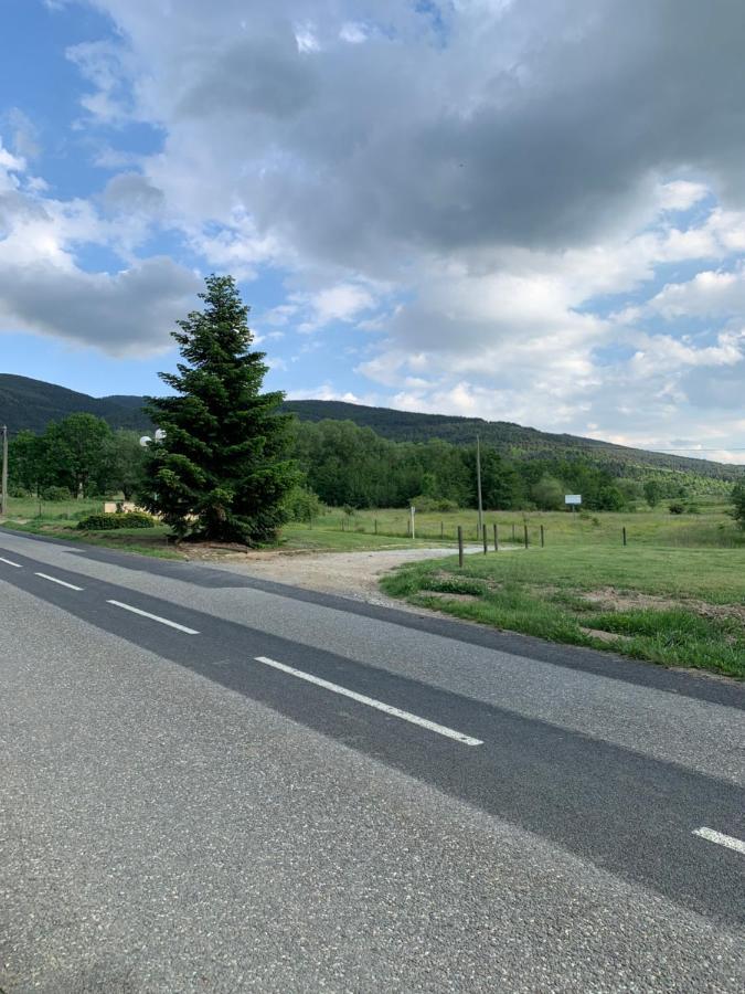 Val De Llous I 40 Apartman Sainte-Léocadie Kültér fotó