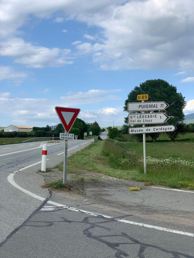Val De Llous I 40 Apartman Sainte-Léocadie Kültér fotó